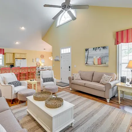 Bermuda Bay Home - Gated Oceanfront Community